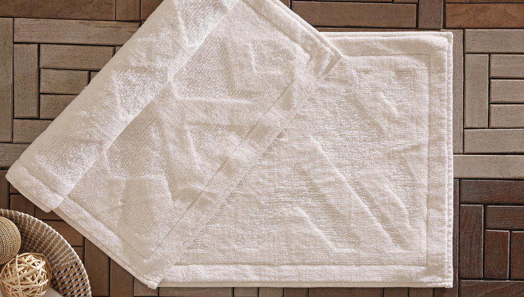 Milo Cotton Bath Mat Set, 2 pcs, White/Cream, 60x100 cm + 50x60 cm