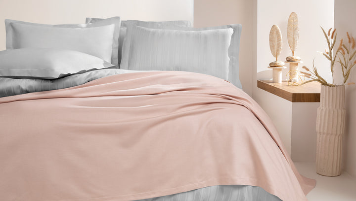 Bamboo Luxury Throw Blanket Anders, Powder Pink, 200x220 cm