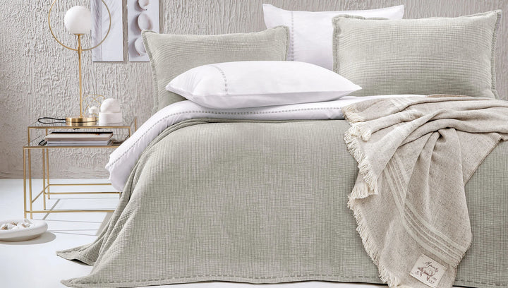 Bedspread Set King, with Pillowcases, grey, 250x260 cm