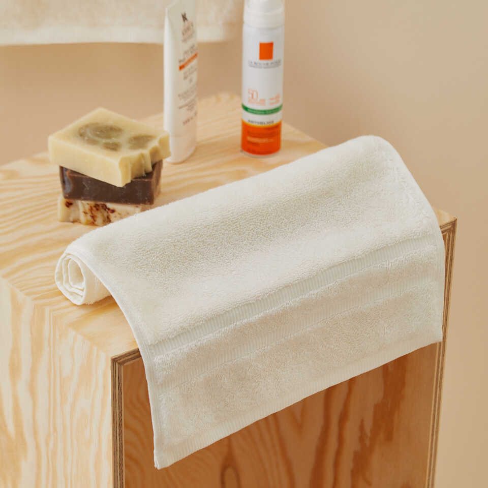 Cotton Towel Micro Touch, 100% Premium Cotton, Cream, 50x100 cm