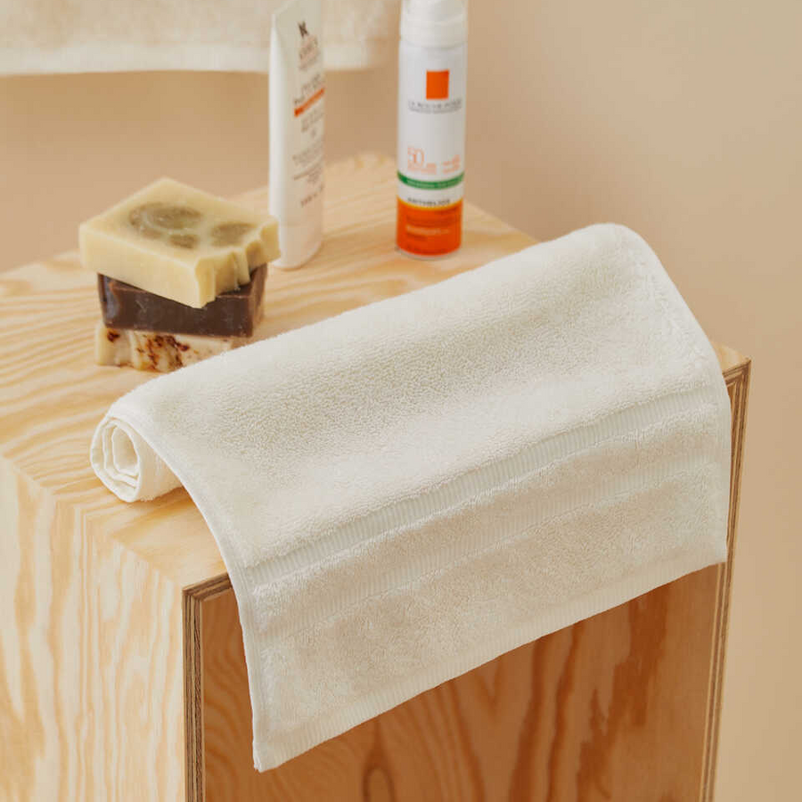 Cotton Towel Micro Touch, 100% Premium Cotton, Cream, 30x50 cm