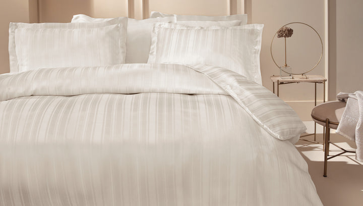 Shelly Jacquard Duvet Cover Set, with Bed Sheet, Bamboo Sateen, Beige, 200x220 cm