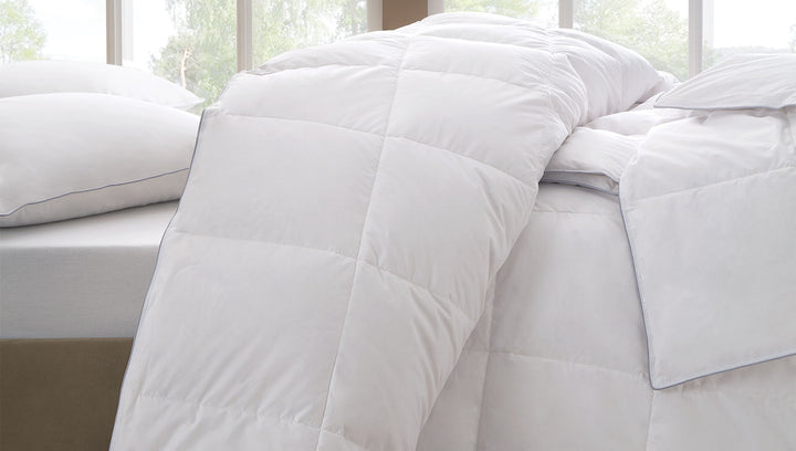 Down Duvet Deluxe, filled with goose down, 150 g/m², 200x220 cm