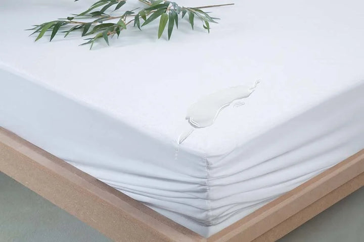 Bamboo Waterproof Mattress Protector, 160x200 cm