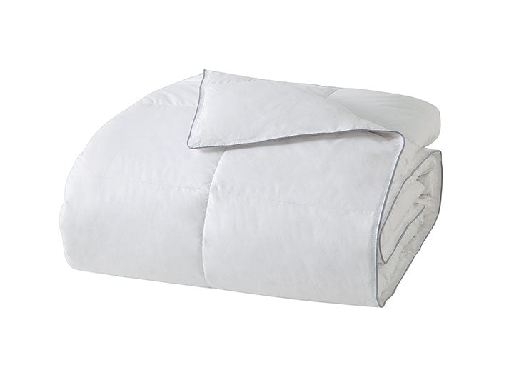 deluxe duvet white background