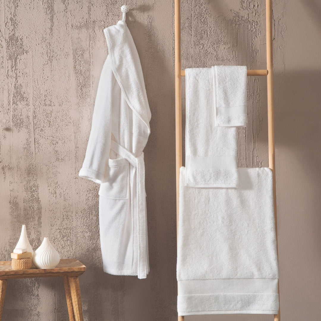 Classic Towel Essentials, 100% Cotton Jersey, White, 30x50 cm