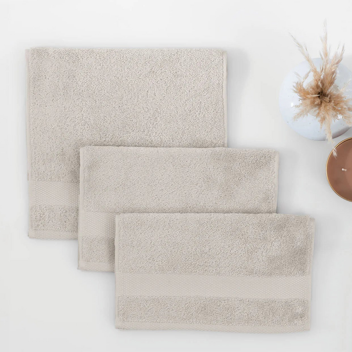 Classic Towel Essentials, 100% Cotton Jersey, Beige, 30x50 cm