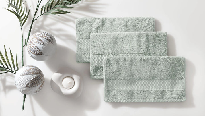 Classic Towel Essentials, 100% Cotton Jersey, Light Green, 30x50 cm