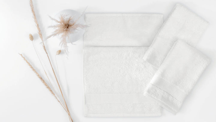 Classic Towel Essentials, 100% Cotton Jersey, White, 30x50 cm
