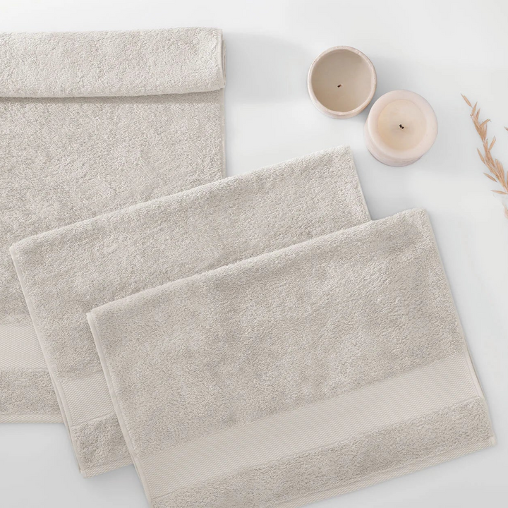 Classic Towel Essentials, 100% Cotton Jersey, Beige, 50x90 cm