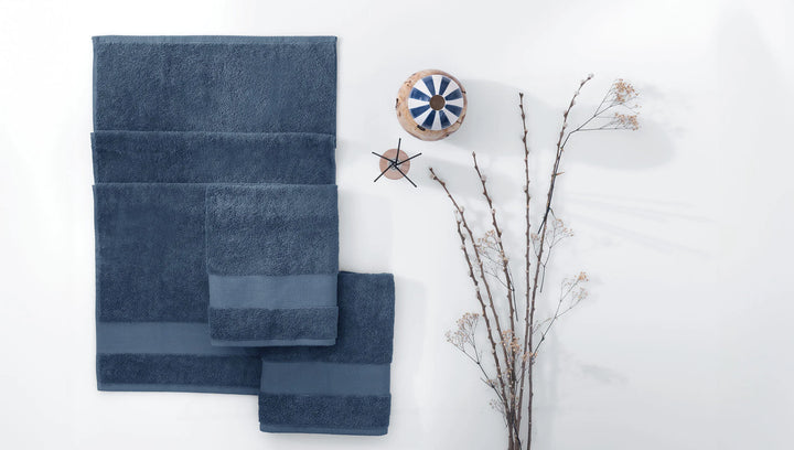 Classic Towel Essentials, 100% Cotton Jersey, Navy, 50x90 cm