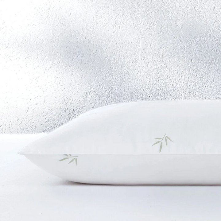 Bamboo Pillow Nuevo, 800 gr, 50x70 cm