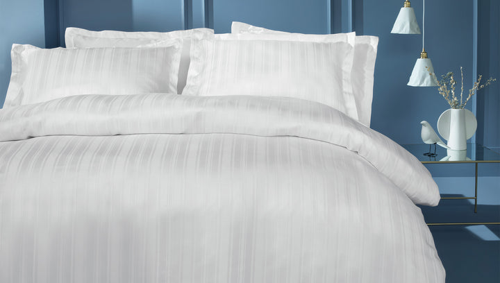 Shelly Jacquard Duvet Cover Set, with Bed Sheet, Bamboo Sateen, White, 200x220 cm