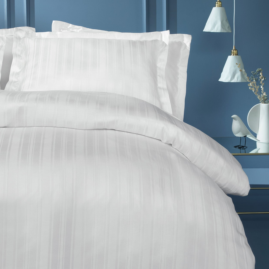 Shelly Jacquard Duvet Cover Set, with Bed Sheet, Bamboo Sateen, White, 200x220 cm