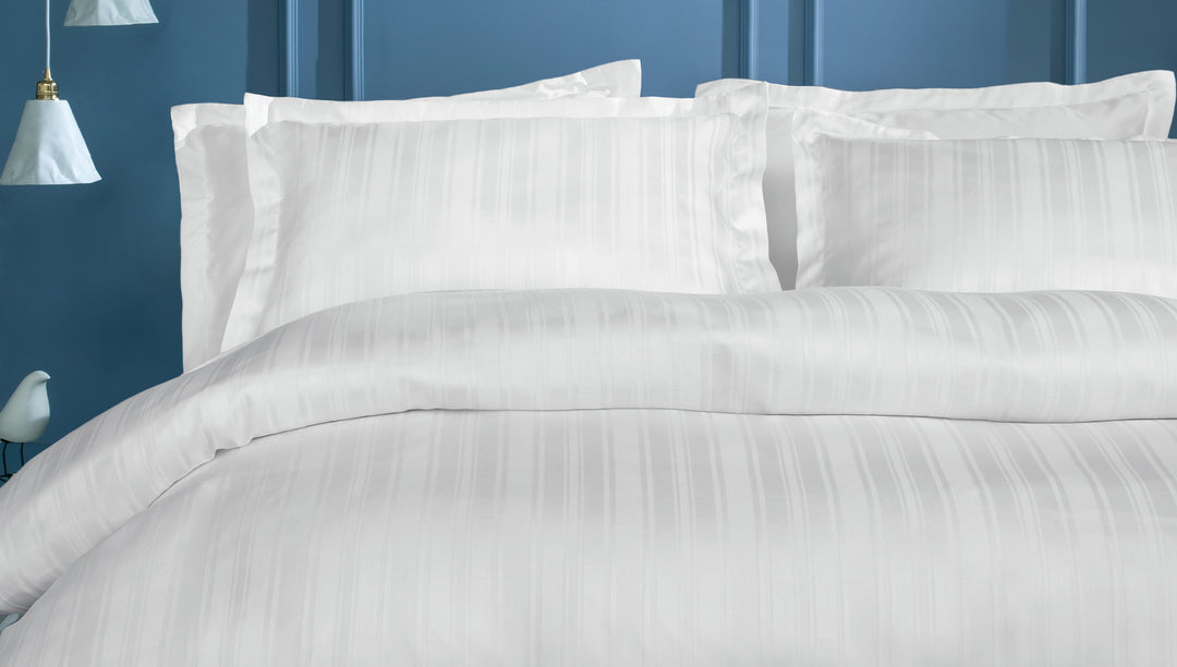 Shelly Jacquard Duvet Cover Set, with Bed Sheet, Bamboo Sateen, White, 200x220 cm